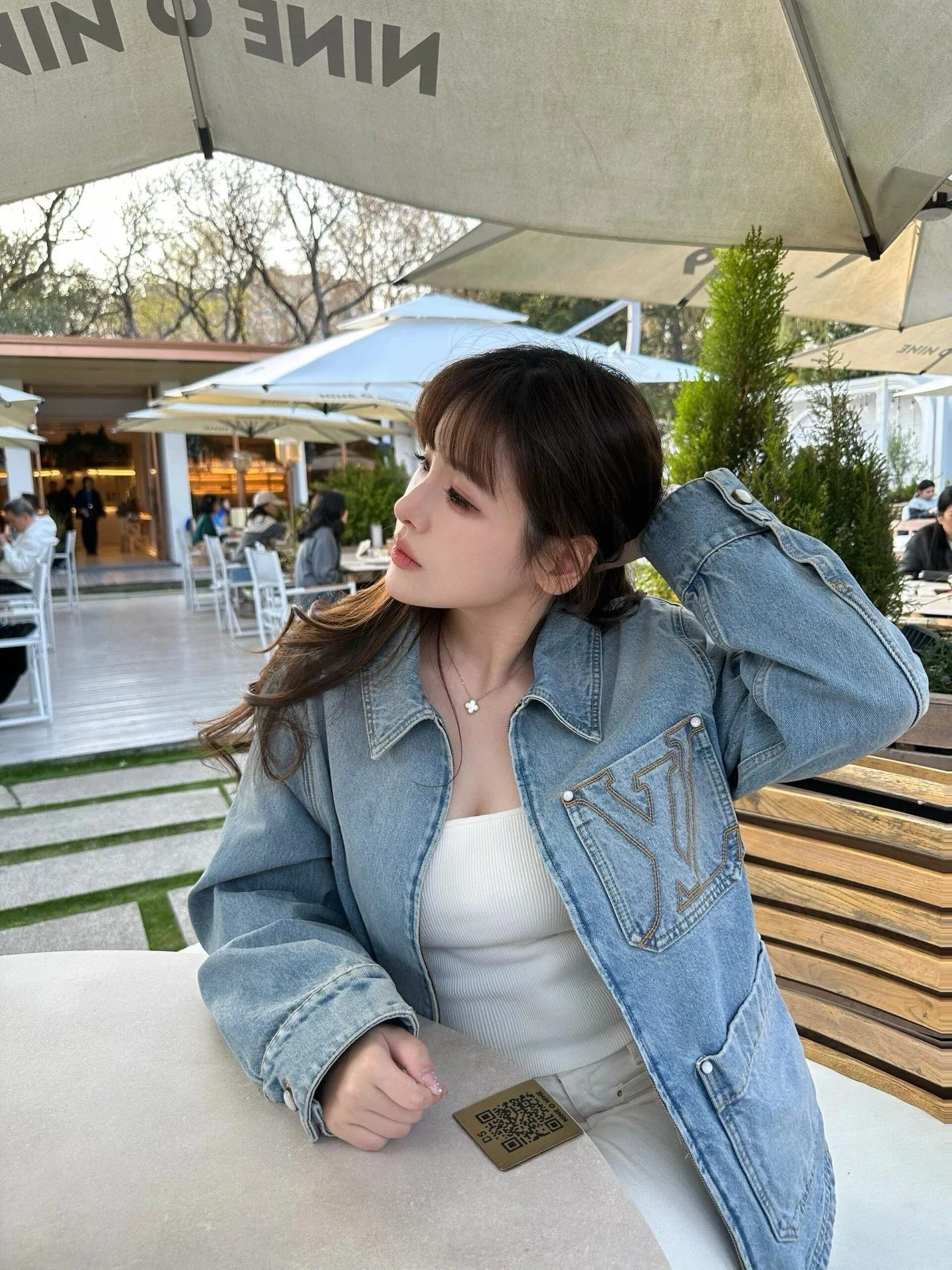 Louis Vuitton/Louis Vuitton pocket embroidered zipper denim jacket